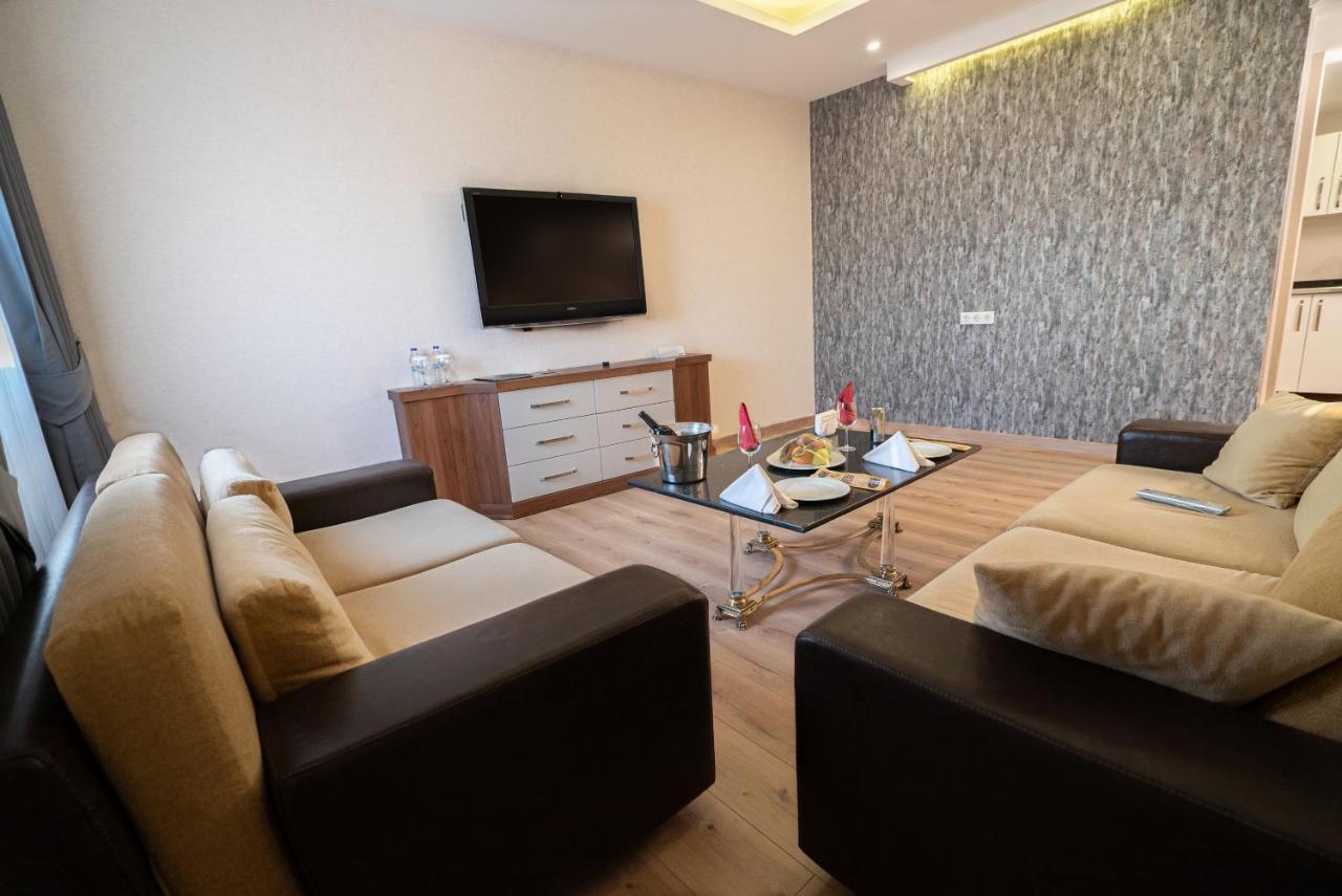 The Green Park Diyarbakir Exterior photo